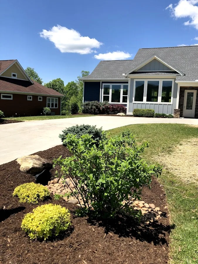 BuckTom Services, LLC